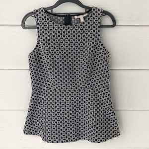 EUC Banana Republic B&W Sleeveless Peplum Top!